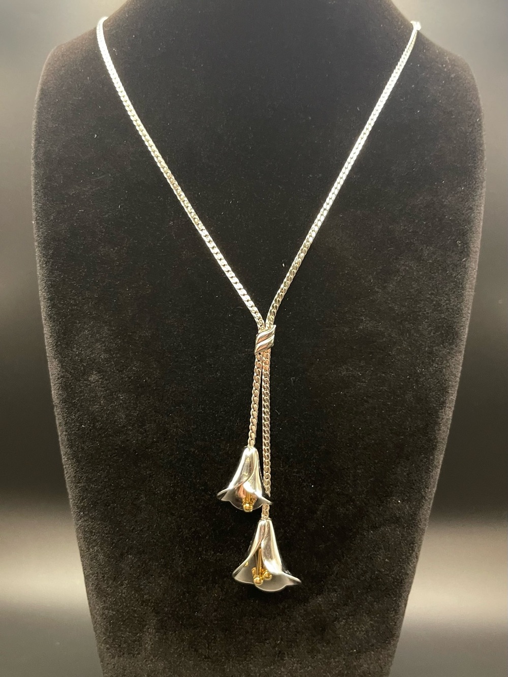 Vintage Avon Calla Lily Lariat Necklace Two Tone Silver & Gold 22"